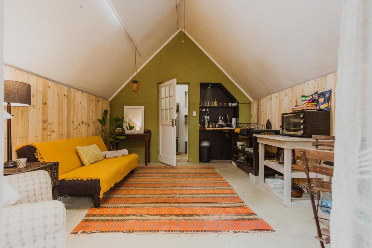 Southern Yurts * Botrivier
